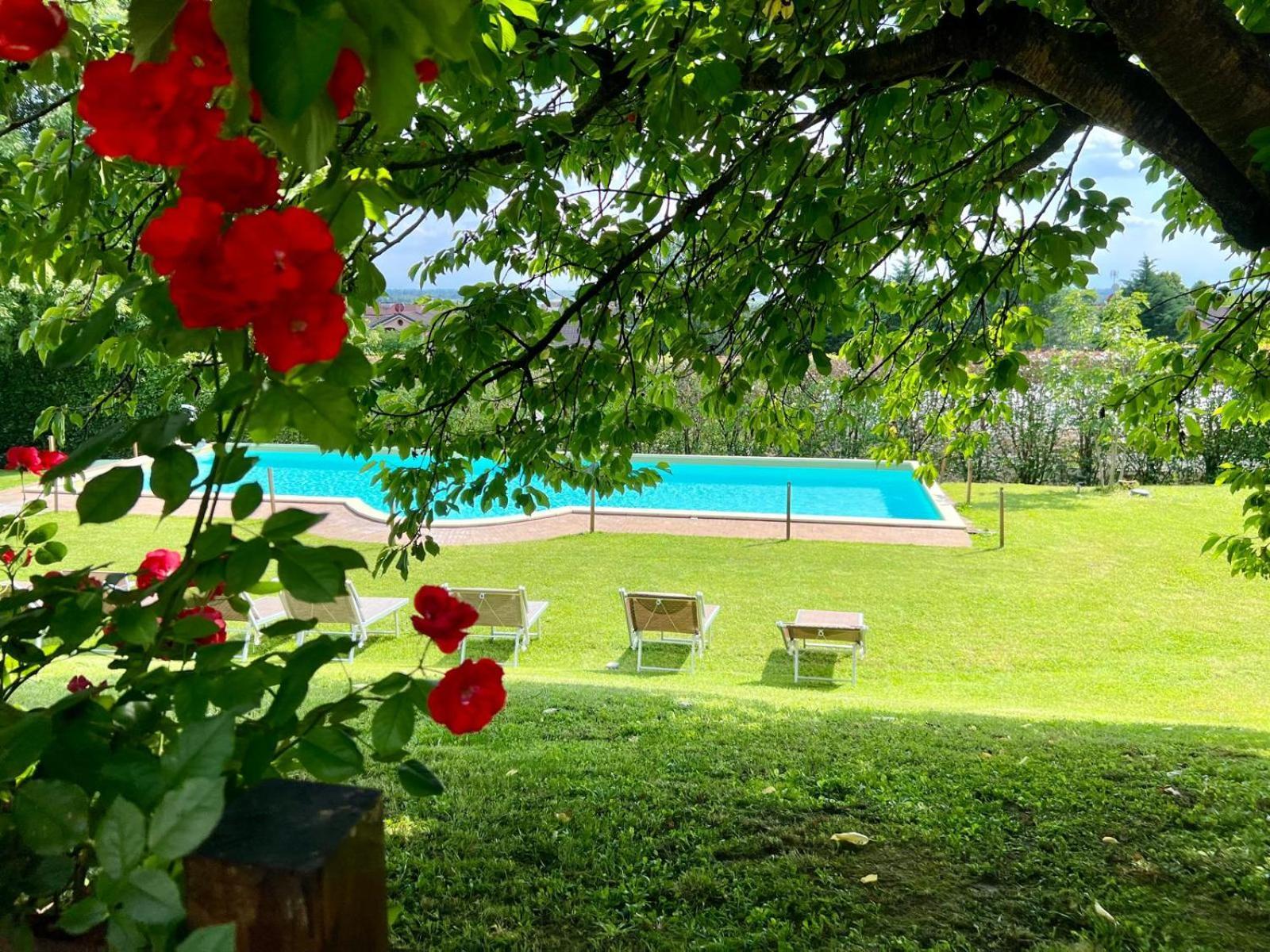 מונקאליירי Le Serre Suites & Apartments מראה חיצוני תמונה